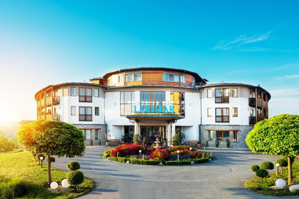 Hotel & Spa Larimar Stegersbach Exteriör bild